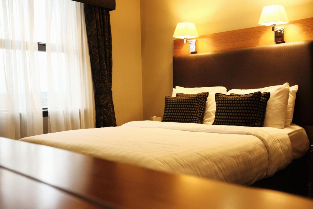 Best Western Garfield House Hotel Chryston Exterior photo